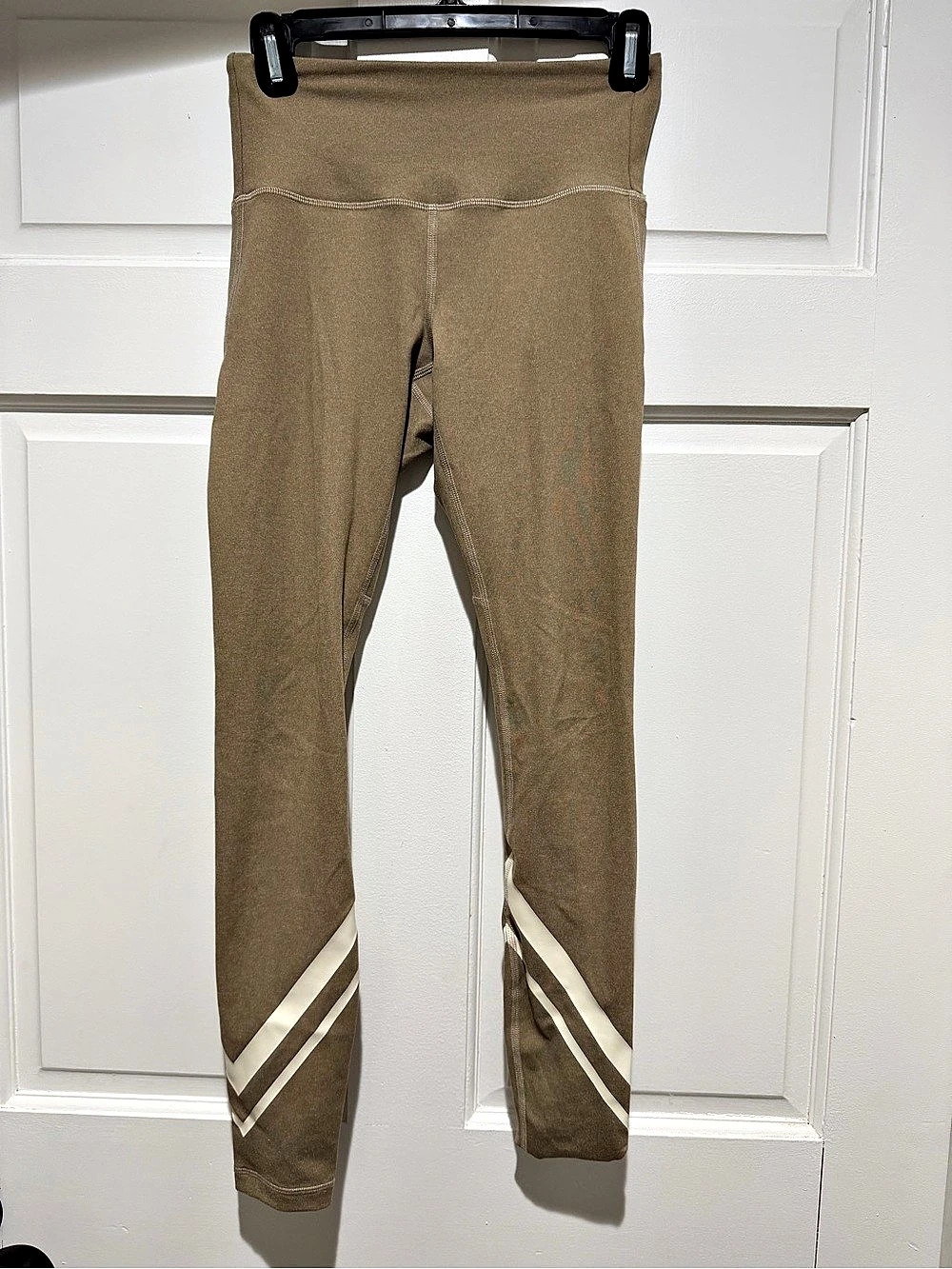 Tory Burch Tory Sport leggings Color Block Athletic Leggings in Brown
